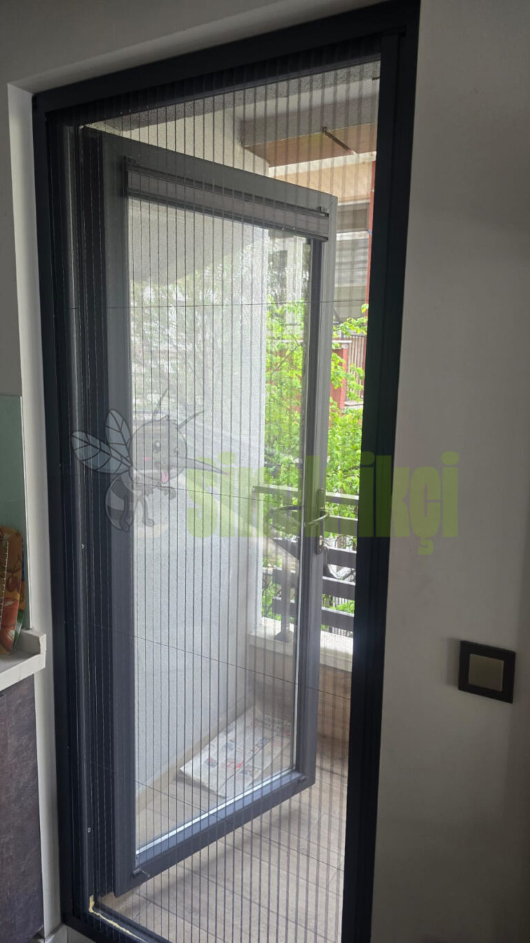 Pileli Sineklik 4 sürgülü kapı sinekliği